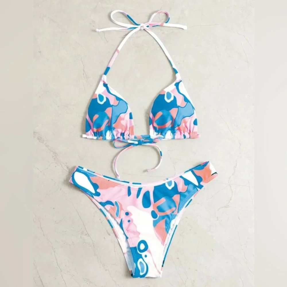 Bikini set! - Picture 3 of 5